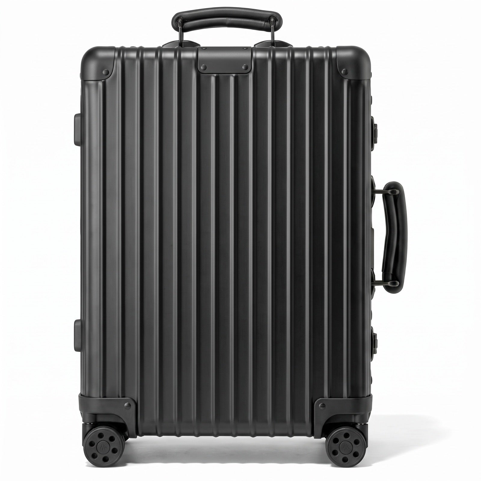 Cabin Aluminum Suitcase — Black
