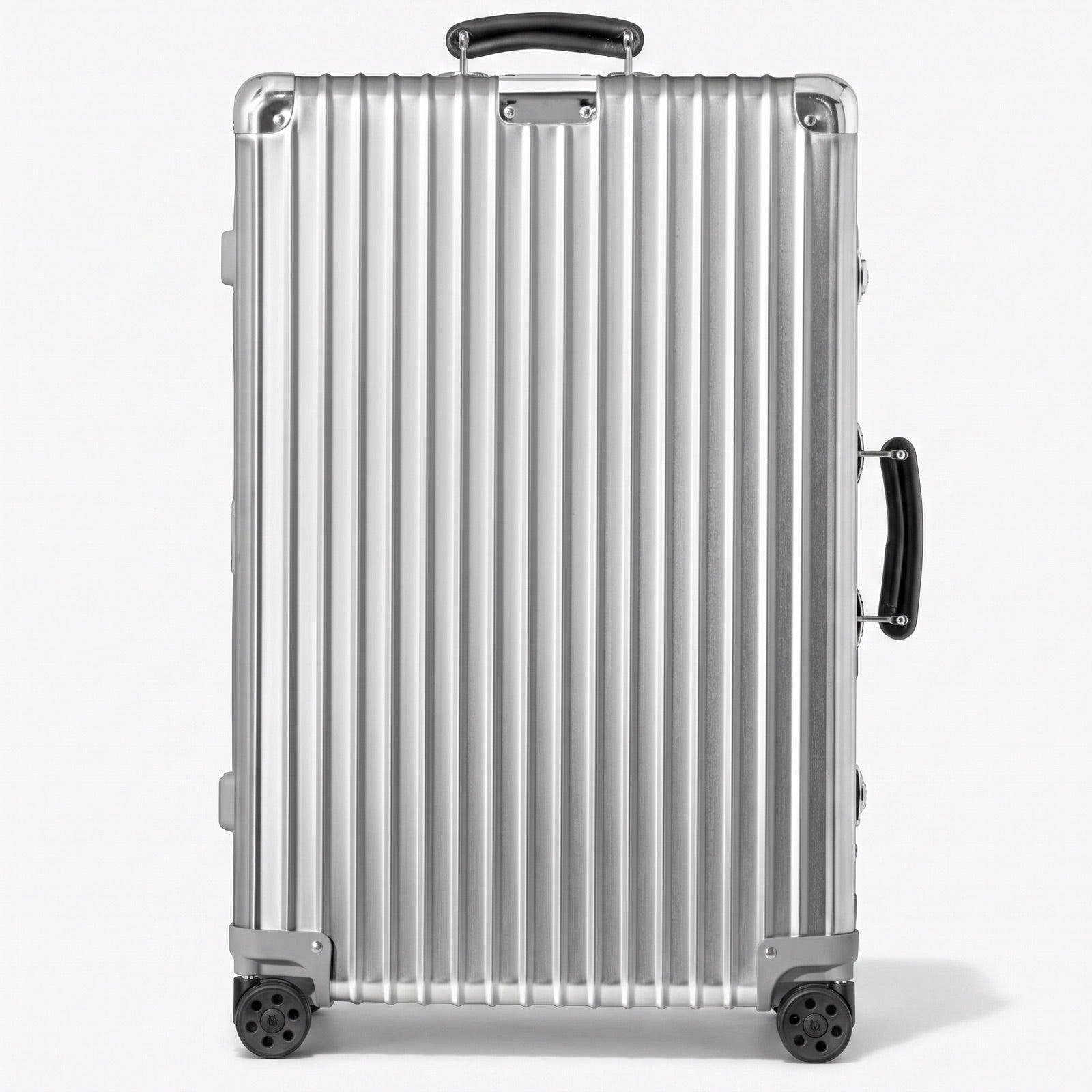 Check-In M Aluminum Suitcase — Silver (No branding)